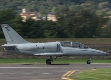 Voo de L-39 Albatros em Ancona, Itália