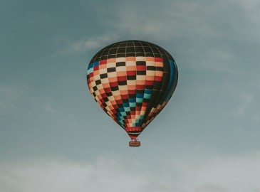 Passeio de Balão de Ar Quente no Alentejo | Golden Moments